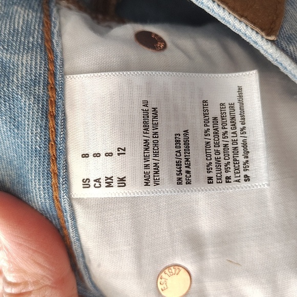 American Eagle AEO Light Blue Denim Mini Skirt Distressed Size 8 - Picture 6 of 6